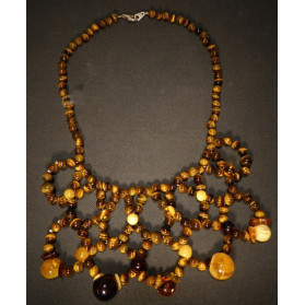 collier oeil de tigre et ambre