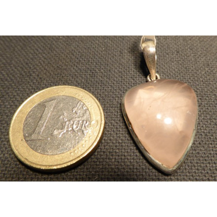 pendentif en quartz rose