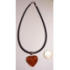 collier pendentif coeur en ambre