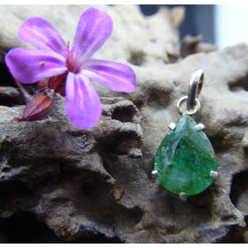 Faceted Emerald Silver Pendant
