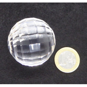 Sphere facettée en Cristal de Roche