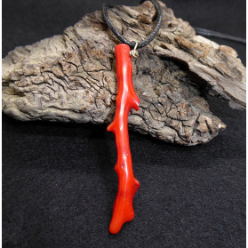 Pendentif Branche de Corail Rouge