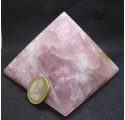 pyramide en quartz rose